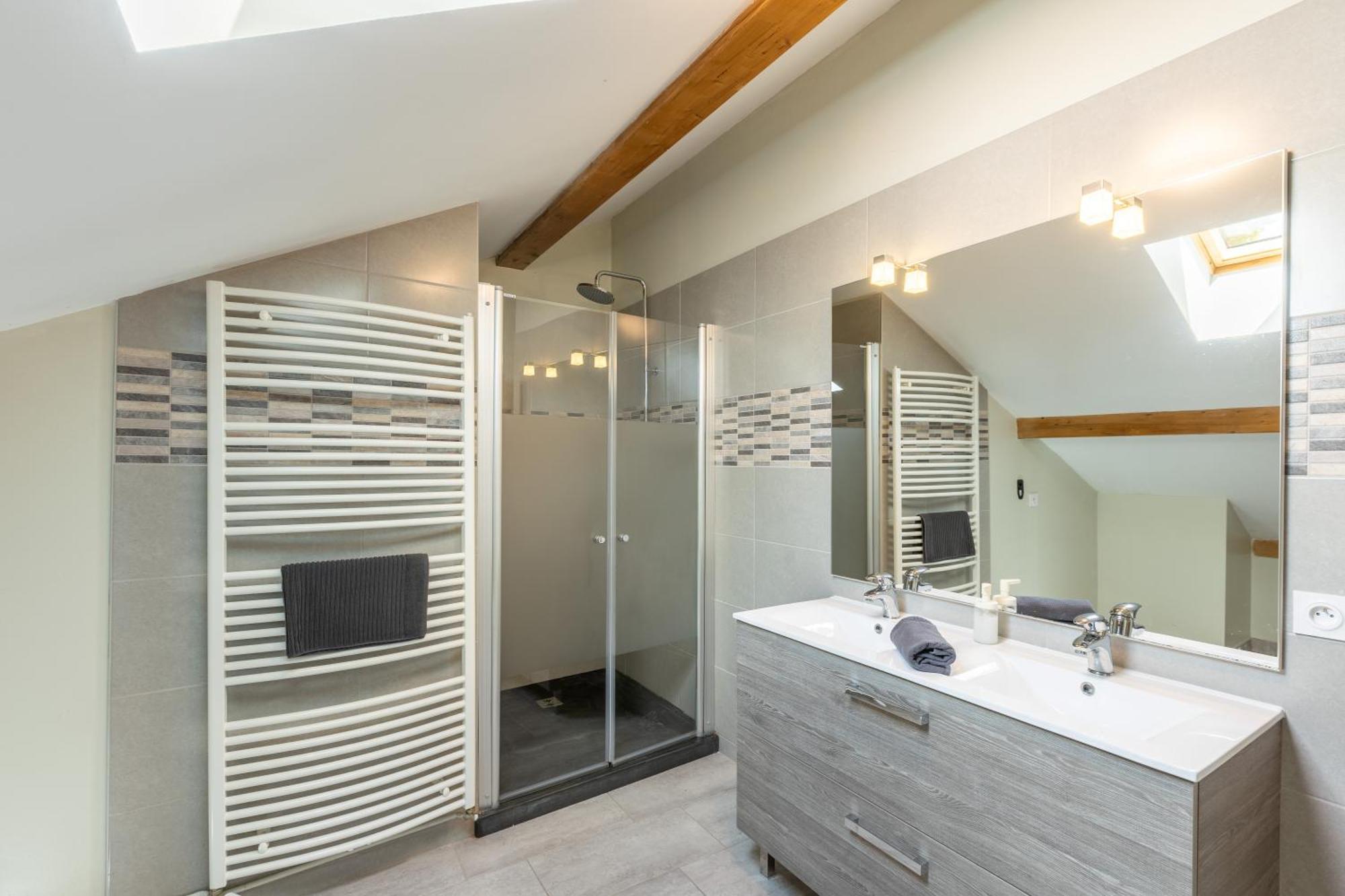 La Grande Maison Rouge Angoustrine Номер фото